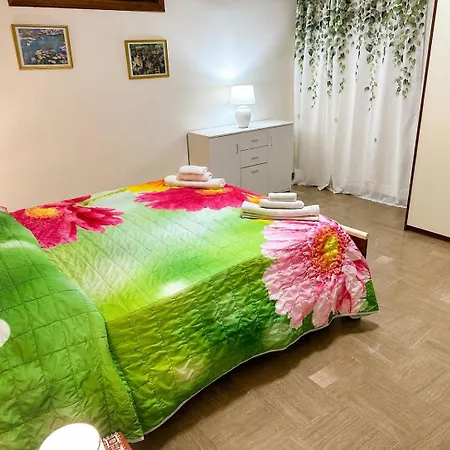 Vista Isole Eolie 4* Piraino