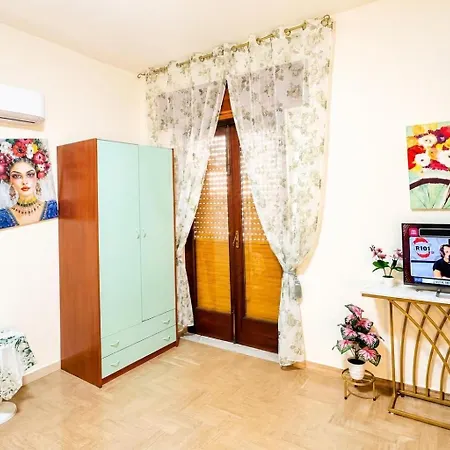Vista Isole Eolie Aparthotel 4*
